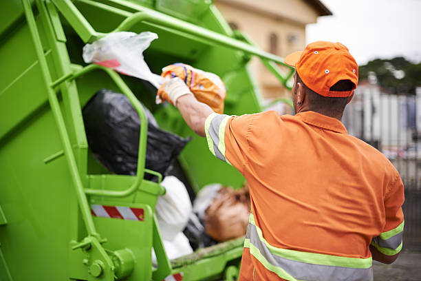 Best Garage Cleanout  in Manawa, WI